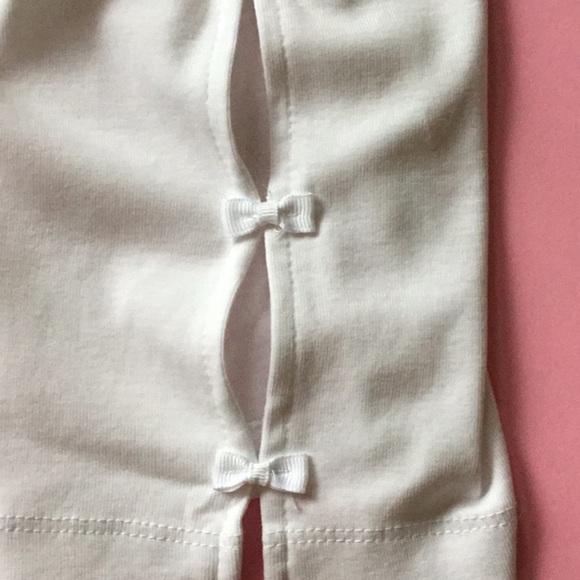 Not so Simple White Tee - Picture 5 of 6